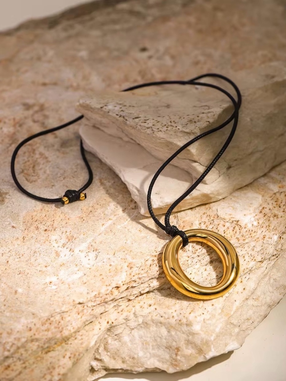 Adjustable Rope, Gold Pendant Necklace